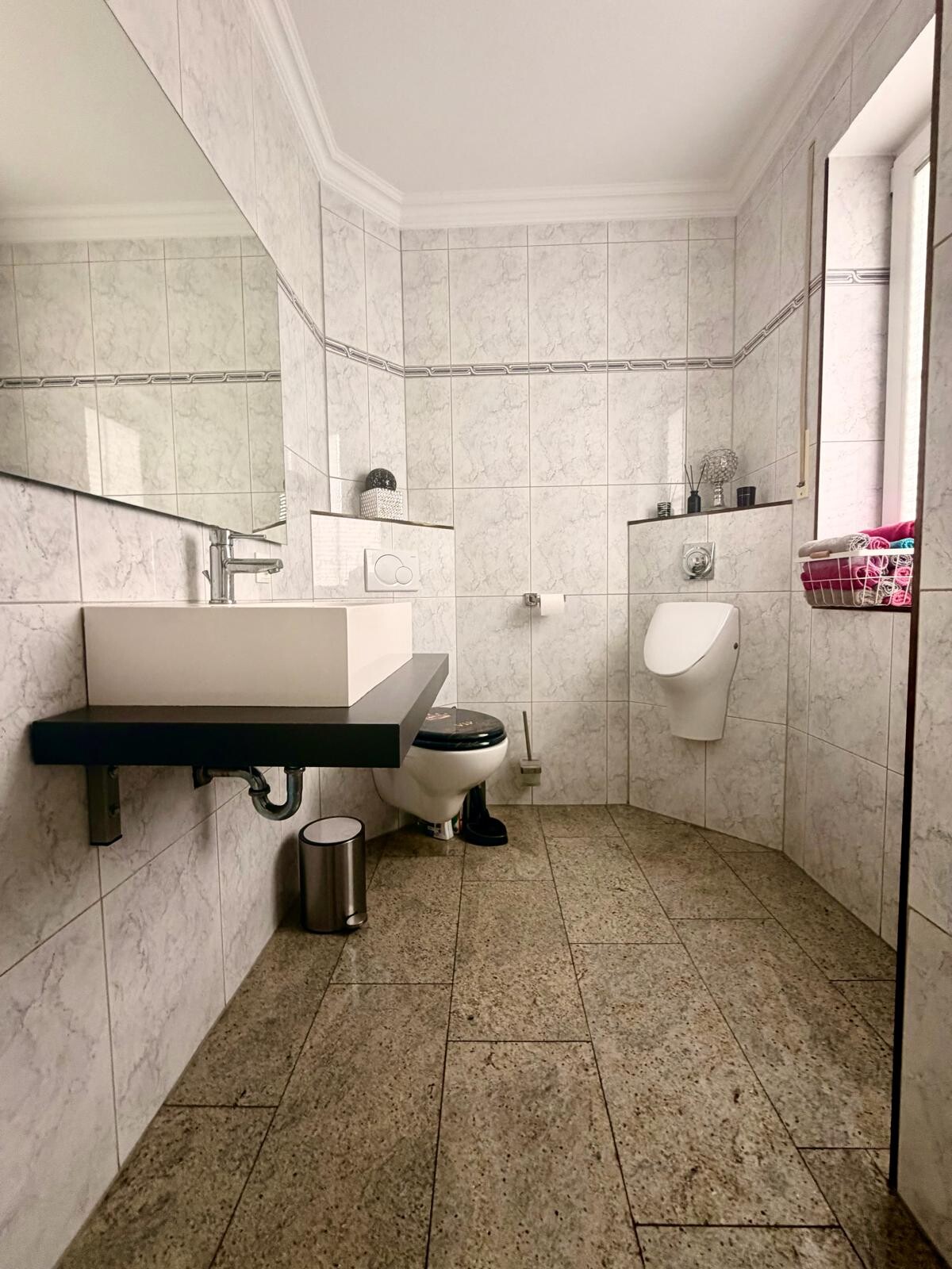 Gäste WC mit Urinal