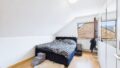 Schlafzimmer DG