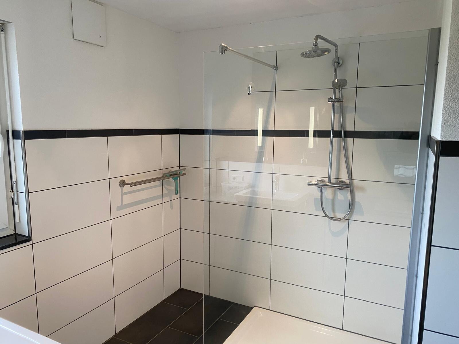 Bad im OG - bodengleiche Dusche